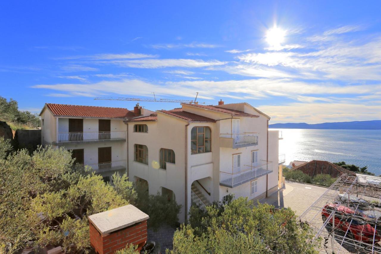 Apartments With A Parking Space Brela, Makarska - 18495 Esterno foto