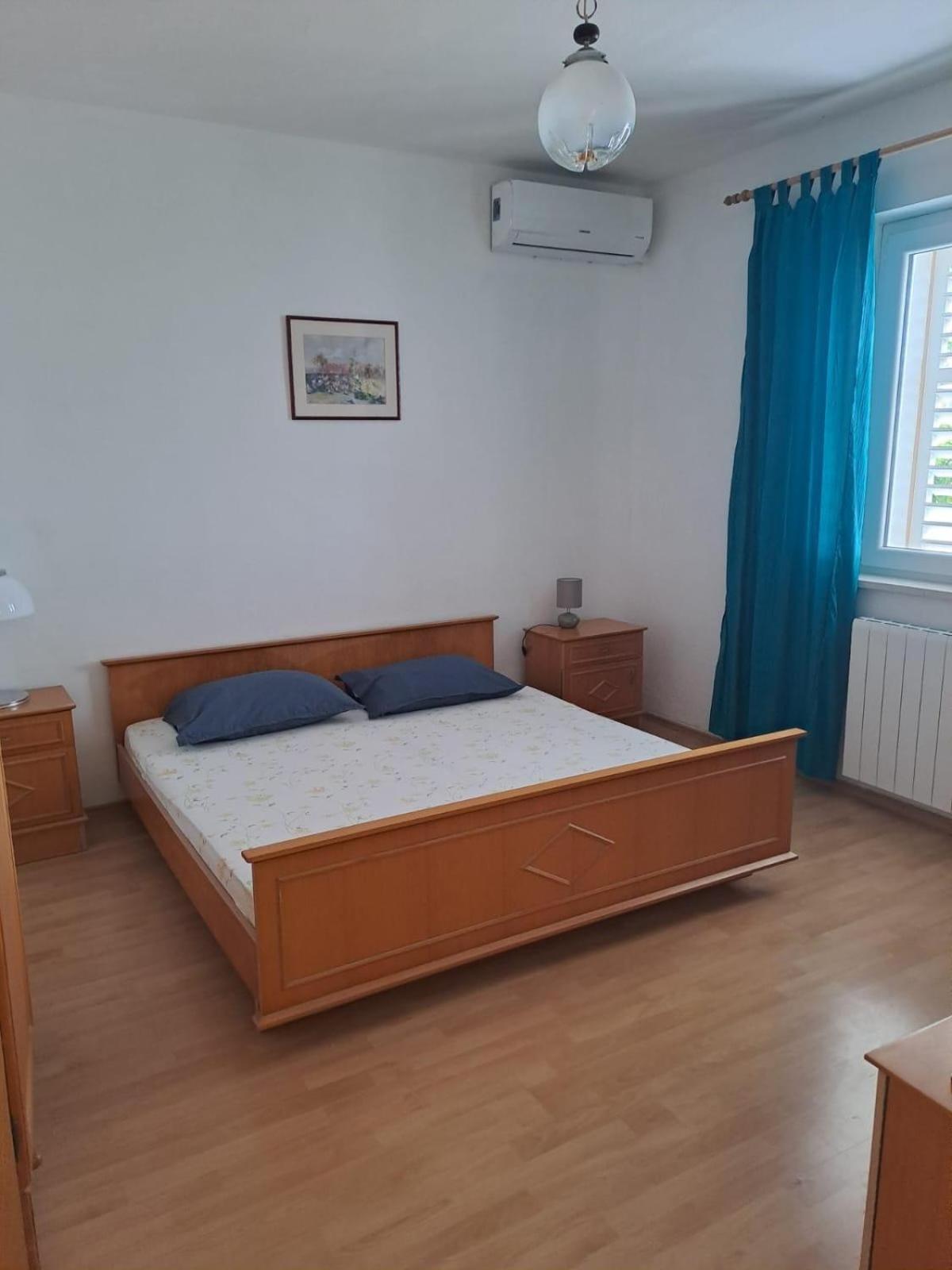 Apartments With A Parking Space Brela, Makarska - 18495 Esterno foto
